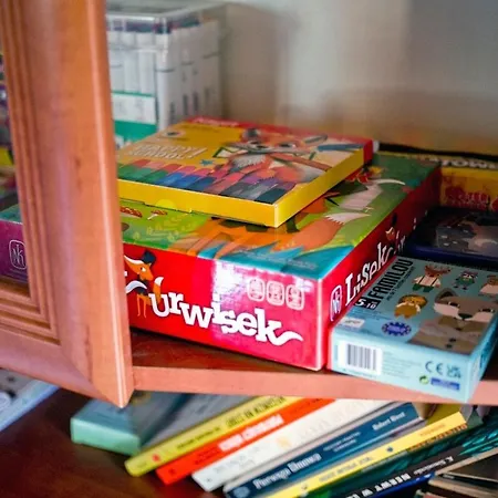 Nyaraló Przytulny Dom W Sosnowym Lesie Nad Rzeka I Jeziorem