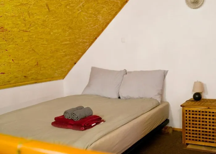 Przytulny Dom W Sosnowym Lesie Nad Rzeka I Jeziorem * Rolbik