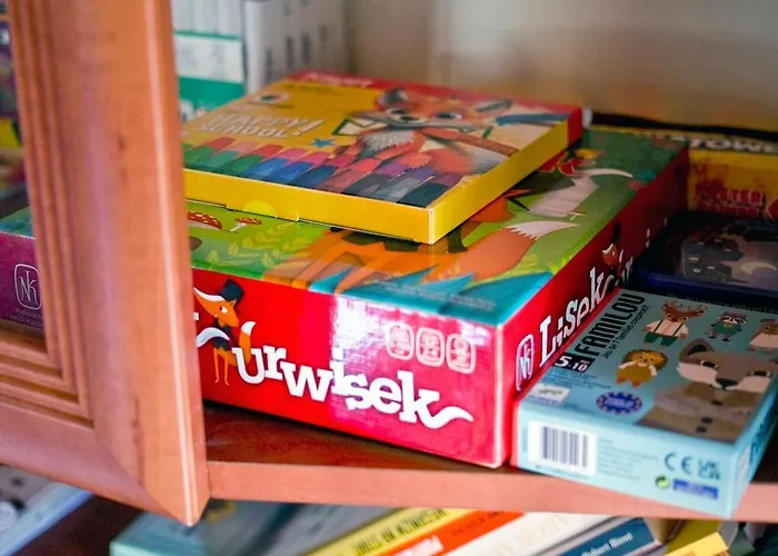 Feriehus Przytulny Dom W Sosnowym Lesie Nad Rzeka I Jeziorem Rolbik